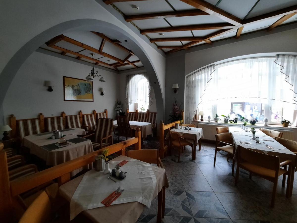Hotel Koruna Jeseník Dış mekan fotoğraf