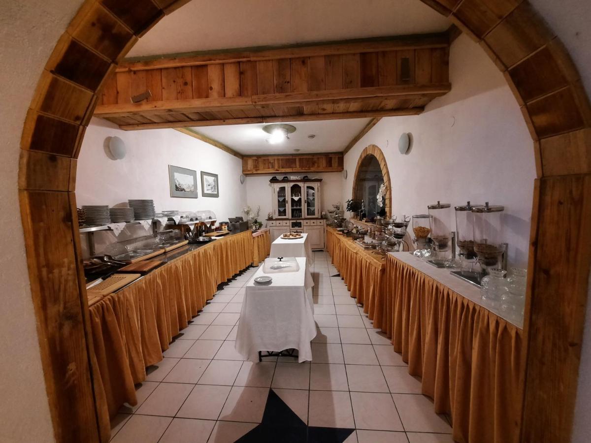 Hotel Koruna Jeseník Dış mekan fotoğraf